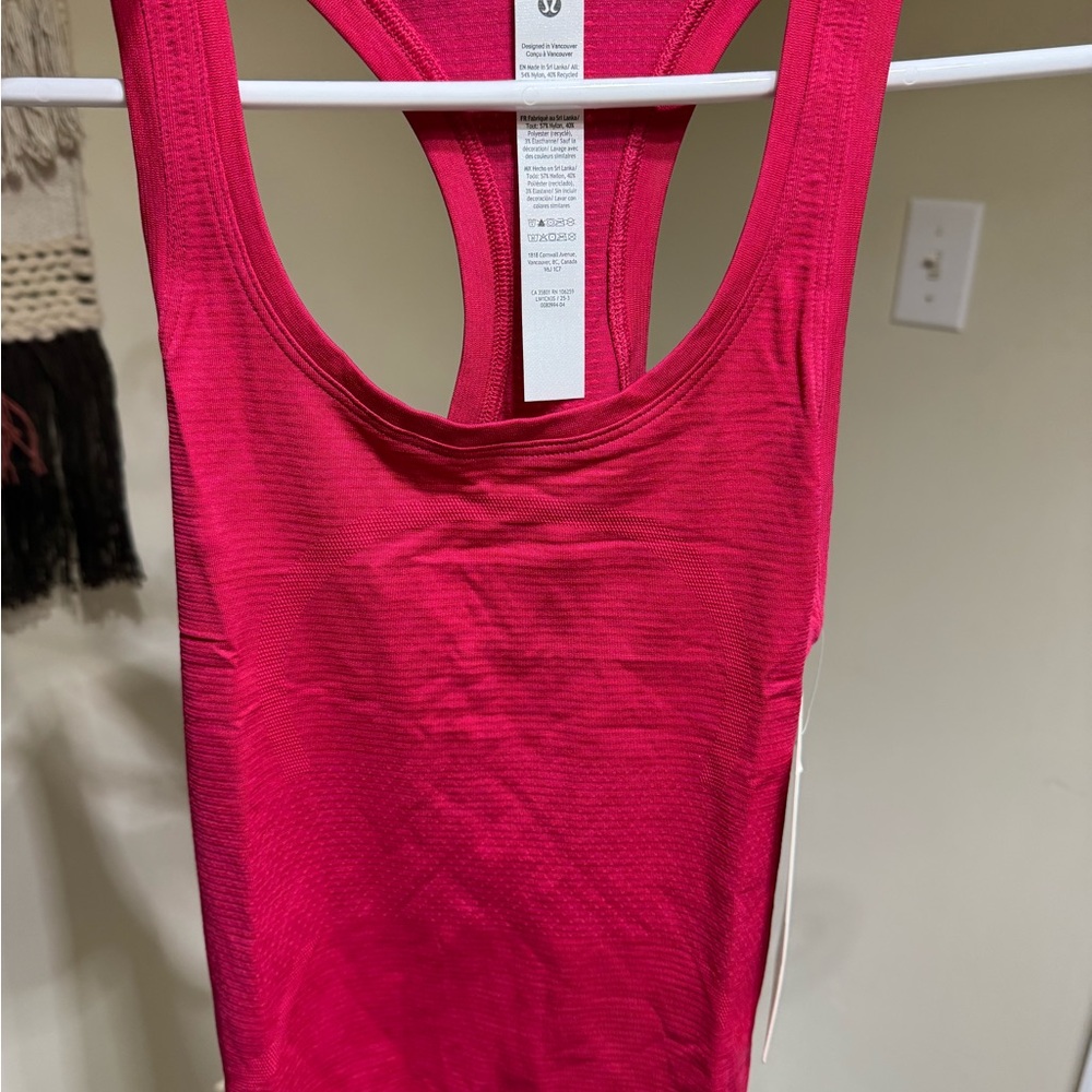 Lululemon swiftly tech scoop neck tank 2.0 Vibrant Pink Tank Top